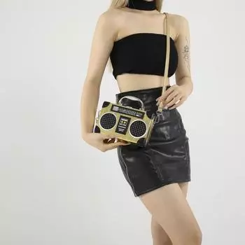 2024 летняя популярная сумка-мессенджер через плечо для женщин, креативная личность, забавная ретро-радио, портативная маленькая квадратная сумка