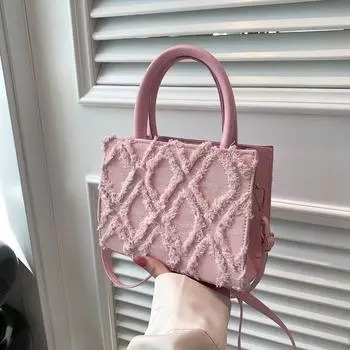 2024 лето новая мода простая маленькая квадратная сумка ретро сумка повседневная сумка-мессенджер в этом году популярная сумка женская чёрный