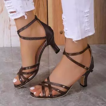 2024 Лето Новая модная верхняя одежда с круглым носком и открытым носком, однотонные сексуальные женские сандалии большого размера с высоким каблуком для женщин 35 шоколадный