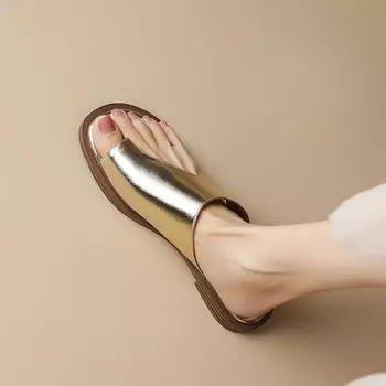 2024 Лето Новое поступление Лаконичные тапочки Женские сандалии Натуральная кожа Модные низкие каблуки с открытым носком Повседневная рабочая обувь для женщин 34 золотой