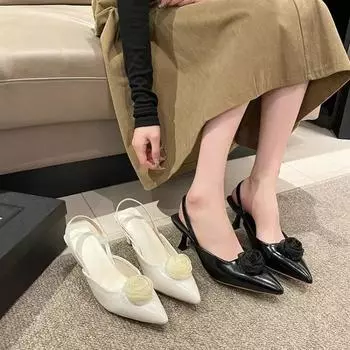 2024 Лето Новые Босоножки Из Лакированной Кожи С Острым Носком Женские 2024 Туфли На Высоком Каблуке Босоножки С Цветочным Декором Туфли Для Вечеринок Женские 34 бежевый