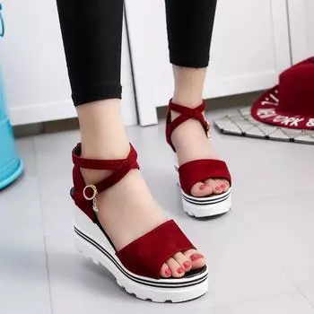 2024 лето новые босоножки в британском стиле на танкетке с одной пряжкой в форме рыбьего рта женские туфли в стиле ретро на платформе с высокими каблуками 35 белый