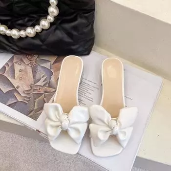 2024 Лето Новые квадратные босоножки с открытым носком и бантом, большой каблук в стиле феи, сексуальная верхняя одежда, сетчатые красные удобные тапочки для женщин 35 бежевый