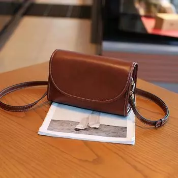 2025 Ретро Маленькие женские сумки через плечо с двумя плечевыми ремнями Натуральная кожаная сумка-мессенджер Отличные сумки через плечо из коровьей кожи с клапаном чёрный