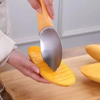 2024 Mango Diced Scoop Multi-functional Fruit Divider Peeler Mango Cutting Artifact Watermelon Cutting Knife Avocado Dicing Tool жёлтый