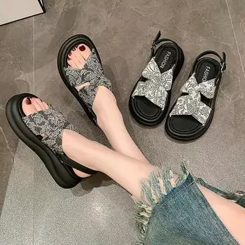 2024 Милые летние женские ретро-тапочки с квадратным носком для девушек Kawaii Metal Fetish, роскошные босоножки с ремешками для вечеринок 35 чёрный