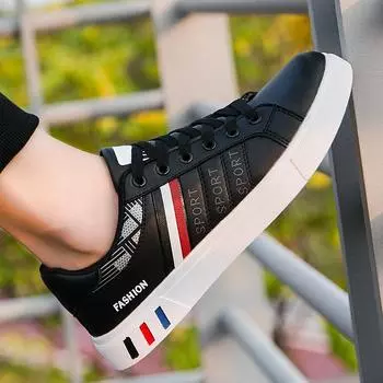 2024 Модная мужская обувь Классические белые туфли Высококачественные уличные кроссовки на плоской подошве Брендовая дизайнерская обувь Кожаная повседневная обувь 39