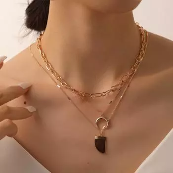 2024 Модное трехслойное женское ожерелье с подвеской в виде рога носорога в виде луны золотой