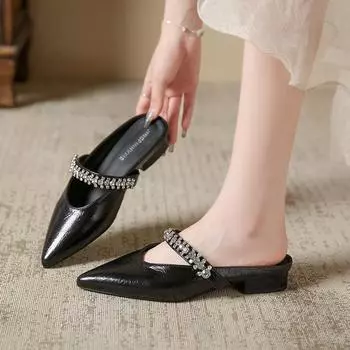 2024 Модные универсальные однотонные женские тапочки Baotou со стразами, удобные женские тапочки с неглубоким носком 35 серебряный