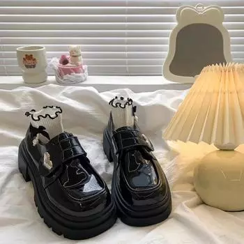 2024 Модные женские туфли Лоферы Женские туфли на высоком каблуке Повседневные туфли-лодочки на платформе Женские туфли в форме сердца с круглым носком на среднем каблуке Женские 35