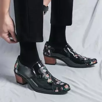 2024 Мужские качественные лакированные туфли на высоком каблуке Белые свадебные туфли Размер 38-46 Кожаные мягкие мужские туфли для вечернего клуба 38 чёрный