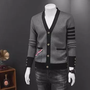 2024 Мужской полосатый узкий кардиган с V-образным вырезом - высококачественная трикотажная куртка осень/зима XL серый