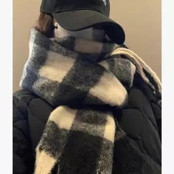 2024 new autumn and winter velvet thickened scarf women s black and white plaid Korean versatile couple warm scarf winter