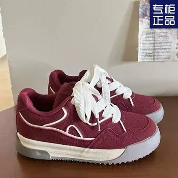 2024 new casual little white shoes retro red thick baseplate shoes women s fashion trendy autumn student color matching women s shoes 35