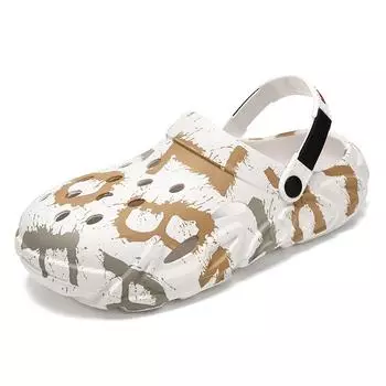 2024 new fashion casual men s and women s sandals slippers cartoon wading summer beach couple men s and women s shoes 36-37