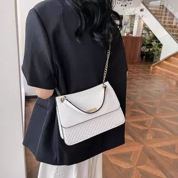 2024 new indented plaid women s bag fashionable simple chain oblique span bag light luxury fashion women s bag 25*8*80 белый