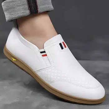 2024 new leather soft-soled white shoes men s fashion breathable beef tendon sole one pedal casual leather shoes versatile trendy shoes 38 белый