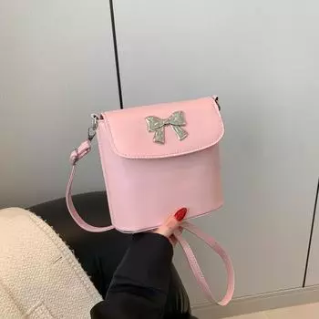 2024 New popular bow versatile messenger bag, high-end foreign-style small bag, women s fashion mini square bag чёрный