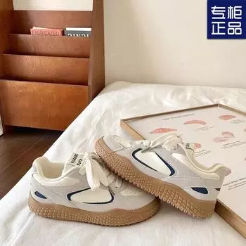 2024 new popular retro Hong Kong style thick baseplate shoes women s Korean white shoes versatile niche simple sports shoes 35