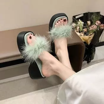 2024 New Summer Fashion Square Head Open Toe Feather Fluffy Sexy Thick Sole Casual Simple Women s High Heel Sandals SIZE 35-40 35 бежевый