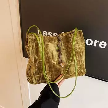 2024 новая летняя простая повседневная модная сумка через плечо для работы и поездок на работу простая модная сумка-тоут большой вместимости чёрный