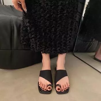 2024 New Summer Women s Shoes High Quality Fashionable Women s Slippers Hot Selling Solid Color Casual Women s Slippers 35 чёрный