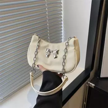 2024 new temperament fashion design single shoulder crossbody foreign style solid color retro zipper underarm crossbody bag crescent bag чёрный