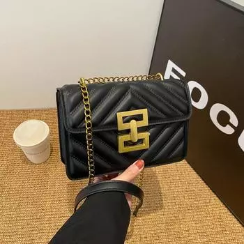 2024 New Trend Shoulder Bag European and American Retro Women s Bag Fashion Solid Color Small Square Bag Creative Lock Crossbody Bag Trend чёрный