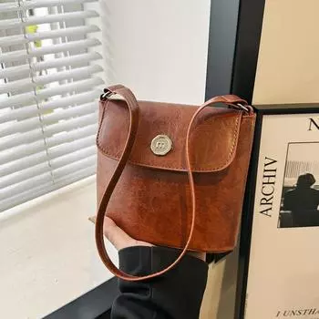 2024 нишевая французская сумка женская Sen симпатичная новая текстура ручная сумка через плечо персонализированная модная сумка-мессенджер женская сумка чёрный