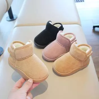 2024 Новая детская обувь Простые плюшевые теплые хлопковые туфли Повседневные нескользящие толстые мягкие подошвы для девочек Повседневные зимние ботинки для мальчиков Зимние кроссовки 22insole14.5cm чёрный