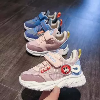 2024 Новая детская обувь весна-осень Милая школьная повседневная обувь Кроссовки с героями мультфильмов для мальчиков Босоножки для детей Zapatillas 21insole13cm розовый