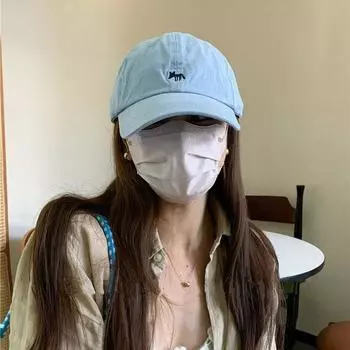 2024 новая корейская версия вышитой бейсболки с изображением маленькой лисы для мужчин и женщин, широкие поля и лицо, маленькая остроконечная шляпа, дорожный козырек Low version adjustable - little fox stick небесно-голубой