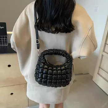 2024 новая летняя простая модная сумка через плечо простая модная сумка-мессенджер модная простая большая вместительная маленькая квадратная сумка чёрный