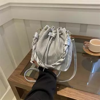 2024 Новая модная индивидуальная сумка через плечо, красивая повседневная сумка-ведро большой вместимости, женская модная простая сумка через плечо