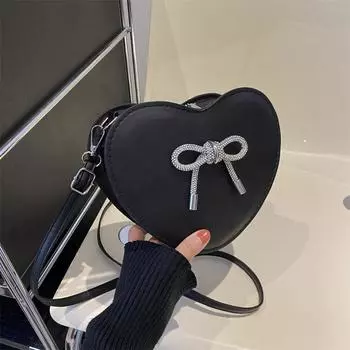 2024 новая модная универсальная сумка-мессенджер Love, маленькая симпатичная женская сумка в форме персикового сердца, персонализированная модная нишевая сумка чёрный
