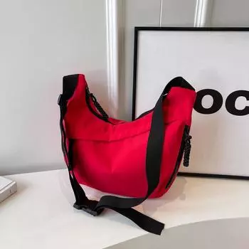 2024 Новая нейлоновая сумка-пельмень женская Tide на одно плечо сумка через плечо легкая сумка подмышкой нишевая простая холщовая сумка чёрный