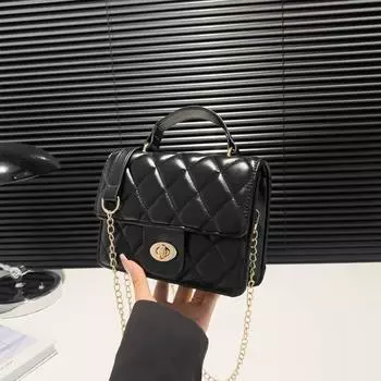 2024 новая однотонная цепочка с замком через плечо корейская версия новая ретро повседневная вышитая нить ромбовидная сетка портативная маленькая квадратная сумка женская чёрный