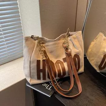 2024 новая персонализированная большая сумка через плечо под мышкой персонализированная буква тренд красивая простая сумка-тоут для поездок на работу чёрный