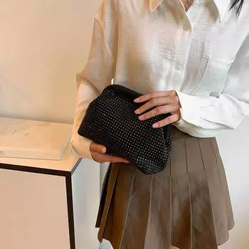 2024 новая простая и модная сумка-клатч корейской версии модная ретро портативная маленькая квадратная сумка простая сумка-мессенджер женская чёрный