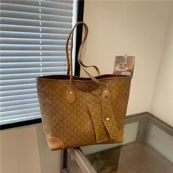 2024 новая ретро сумка через плечо сумка для поездок на работу модная портативная сумка тоут простая и модная сумка большой вместимости женская сумка чёрный