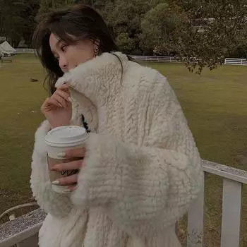 2024 новая шуба из искусственного меха кролика Рекс, женская зимняя короткая шуба из ягненка, свободная шуба с воротником-стойкой S белый