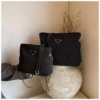 2024 Новая сумка через плечо из ткани Оксфорд, повседневная простая модная сумка-ведро с треугольной этикеткой и цепочкой