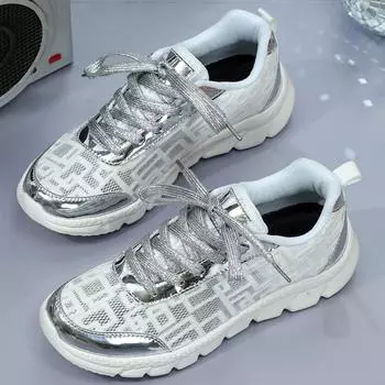 2024 Новая весна и осень Новые дышащие мужские и женские кроссовки для бега с сетчатым принтом Повседневная универсальная персонализированная спортивная обувь на шнуровке 35 серебряный