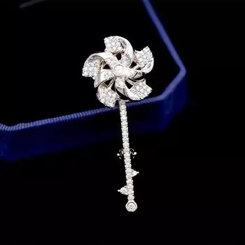 2024 новая вращающаяся брошь в виде мельницы корейская версия осенне-зимний костюм инкрустированный цирконием корсаж женское пальто булавка аксессуары