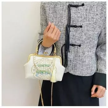 2024 Новая вышивка в китайском стиле, уникальный дизайн, изысканная мода, ручная сумка через плечо большой вместимости на одно плечо, женский тренд