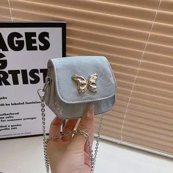 2024 новая женская сумка-конверт с красным ртом, свежая и милая, с бантом, цепочка на плечо, повседневная сумка-седло, персонализированная сумка-мессенджер чёрный