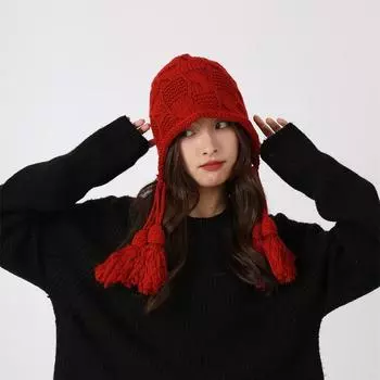 2024 Новая женская универсальная вязаная шапка с кисточками и колокольчиками для осени и зимы, теплая, защита ушей, красная вязаная шапка ручной работы one size вино красного