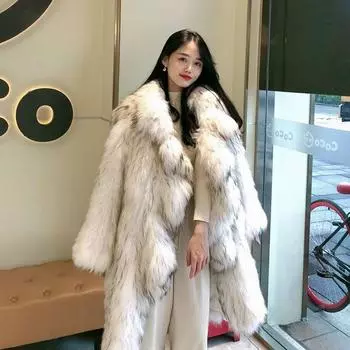 2024 новая зимняя шуба из искусственной шерсти енота с оборками по краю колена, женская длинная модная шуба из лисы S