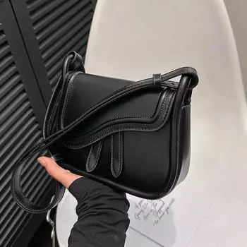 2024 Новинка весны/лета, популярная сумка через плечо, модная простая однотонная сумка через плечо, женская трендовая универсальная маленькая квадратная сумка, женская сумка