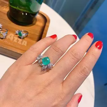 2024 Новое модное кольцо Founder Ring Женское универсальное ретро-кольцо Ювелирные изделия из медного покрытия с изумрудом из настоящего золота